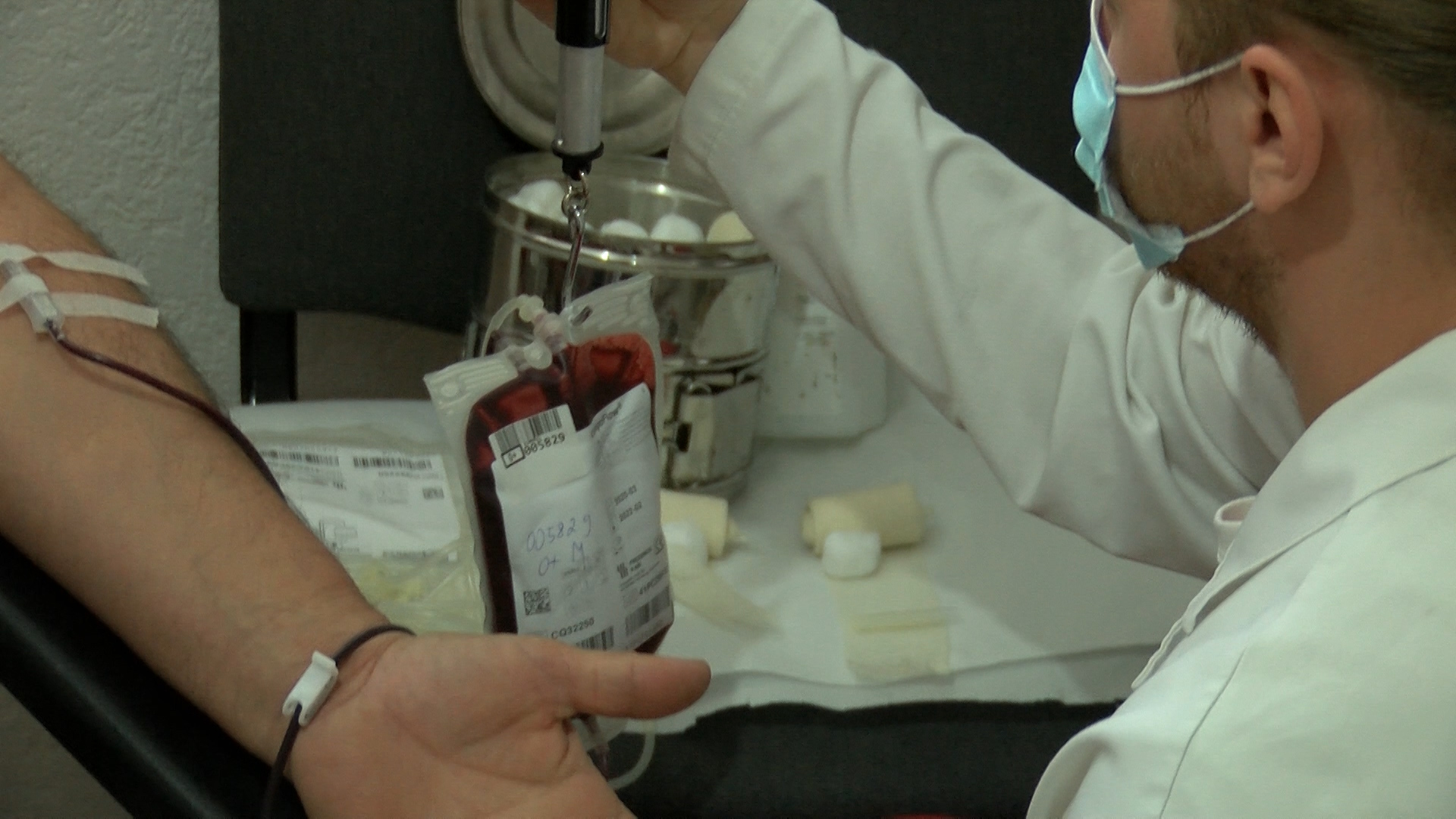 ULOGA KRVNIH GRUPA KOD DARIVANJA KRVI Radio Televizija Vogošća